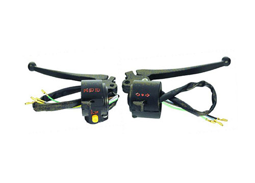 AX100